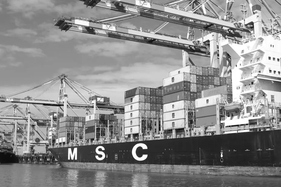Kräne im Bremerhavener Hafen